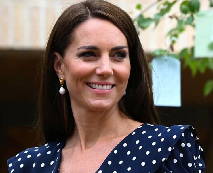 Kate Middleton ruba i riflettori alla Regina Camilla